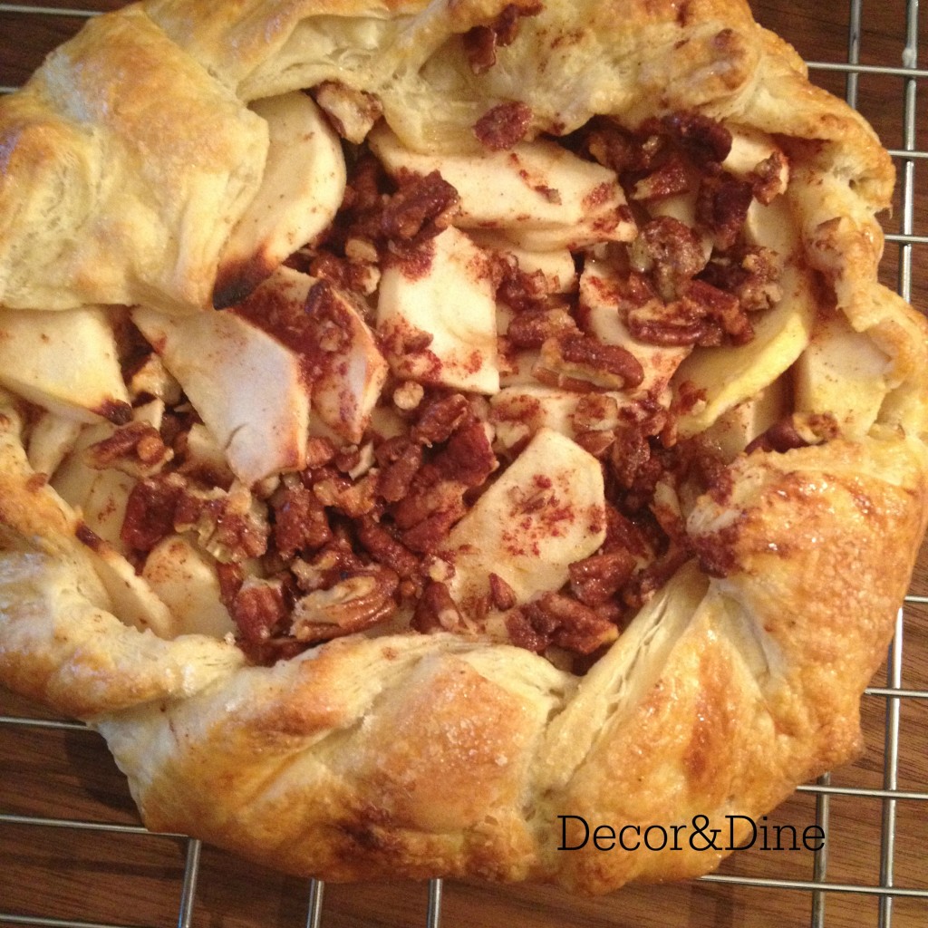 apple pecan galette