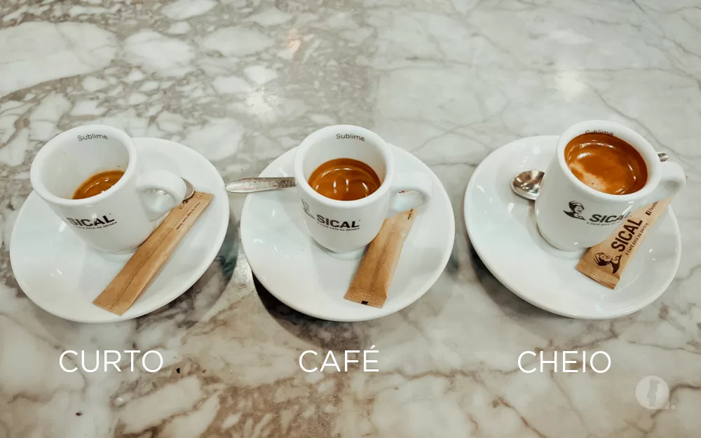 A short espresso (curto), a regular espresso, and a long press espresso (cheio)